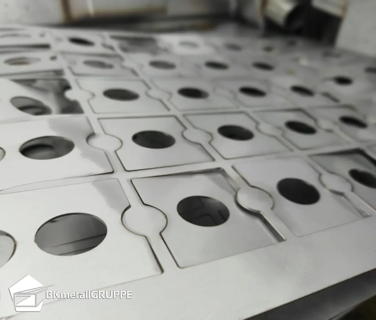 Laserové řezání kovů