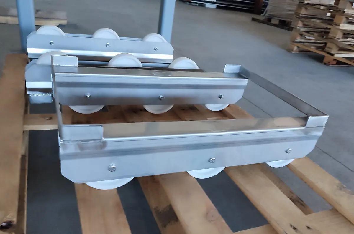 Vozíky pro přepravu Euro boxů