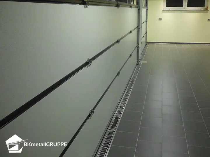 Odpadní žlab s žebříkovou mříží